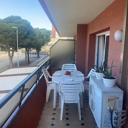 Apartamento Familiar Torroella de Montgrí Esterno foto